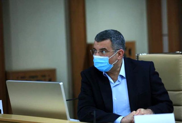کرونا وارد پنجره طلایی شد / 5 هزار نفر برای تست رایگان عدد درشتی است