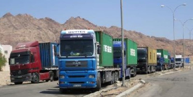 آمریکا 20 کامیون غلات سوریه را به سرقت برد