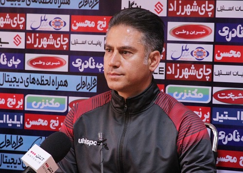 مطهری: پرسپولیس بهحضور در میانه جدول عادت ندارد پرسپولیس