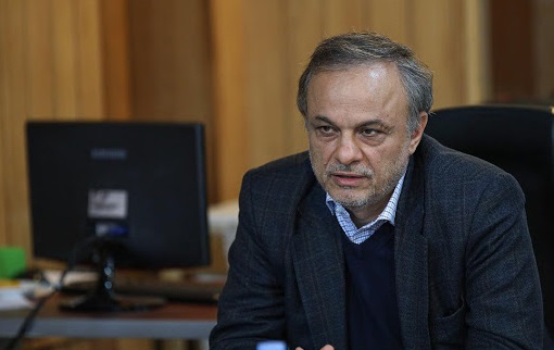 رزم حسینی برای پاسخ به نمایندگان به کمیسیون صنایع مجلس می رود