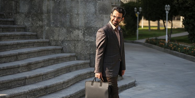 کارگزاران در دیدار اصلاح‌طلبان با آذری‌جهرمی نبودند