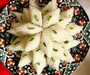 لوز نارگیلی