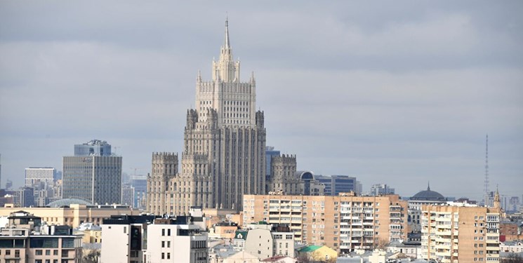 اعتراض مسکو به اخراج دیپلماتش از اوکراین