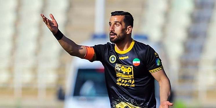حاجی صفی مقابل پرسپولیس محروم است حاجی صفی مقابل پرسپولیس محروم است