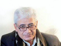 یک منتقد 