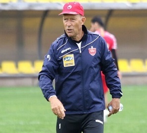 کالدرون از فبفا خواستار مجازات پرسپولیس شد کالدرون خواستار مجازات پرسپولیس