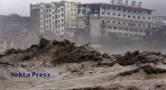 لحظه باور نکردنی نجات کودک چینی از زیر آوار/ فیلم