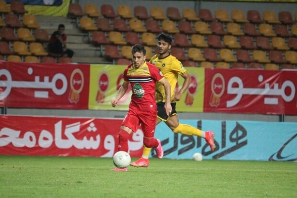 بازی سپاهان و فولاد