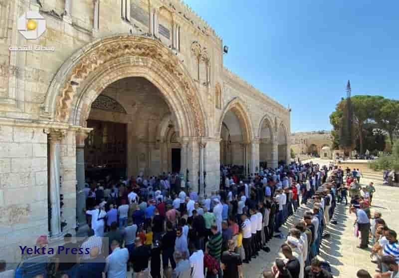 مشارکت ۴۵ هزار نمازگزار فلسطینی در مسجد الاقصی