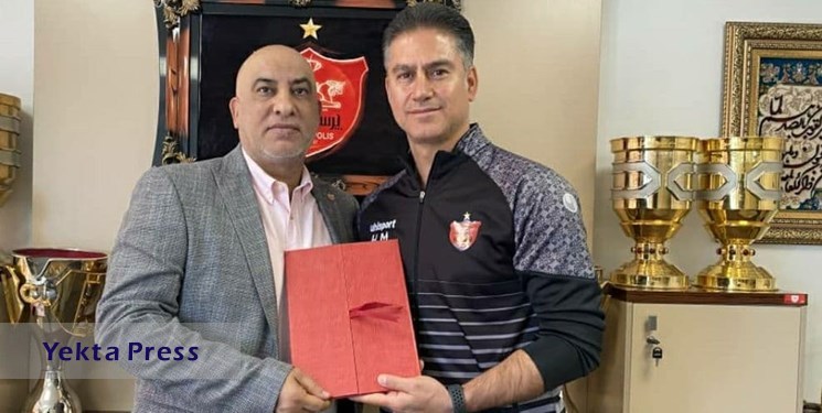 قرارداد مطهری 2 سال دیگر با پرسپولیس تمدید شد + عکس قرارداد مطهری 2 سال دیگر با پرسپولیس تمدید شد + عکس