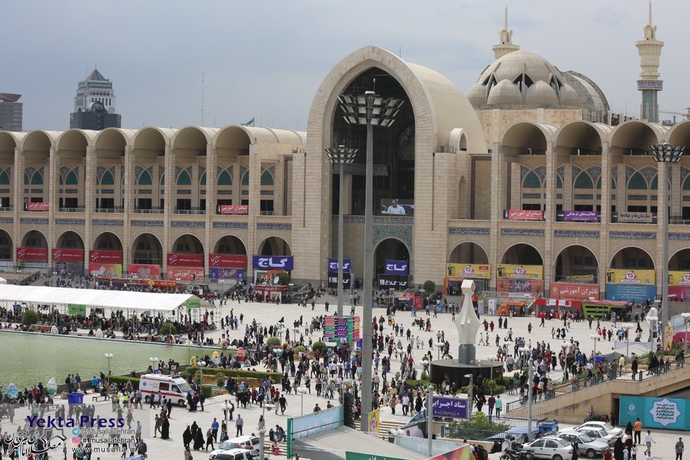 نمایشگاه کتاب 