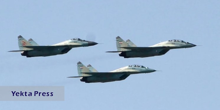 مقام‌بی: روسیه ده‌ها فروند جنگنده سوخو-35 به ایران می‌دهد
