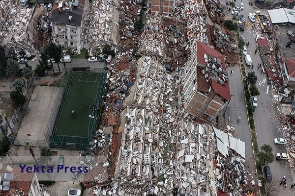 تلفات زلزله در ترکیه به ۱۰۱۴ نفر افزایش یافت