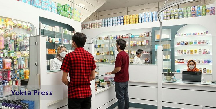 وزیر بهداشت: بخش خصوصی واردات بیش از ۶۰ درصد دارو را برعهده دارد