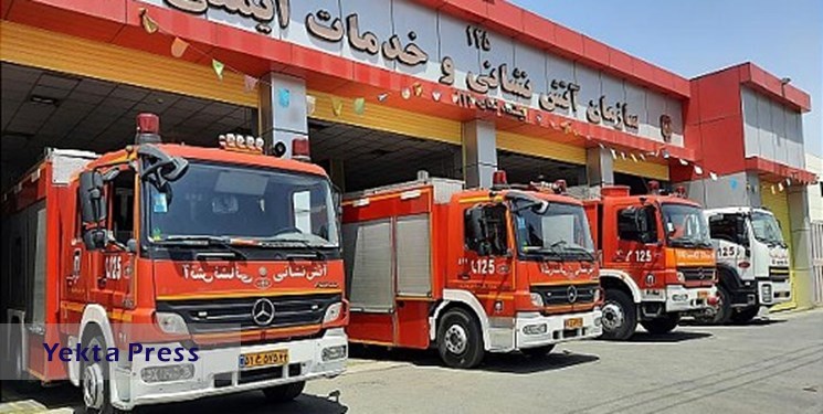 آماده باش نیروهای آتش نشانی درراهپیمایی 22 بهمن