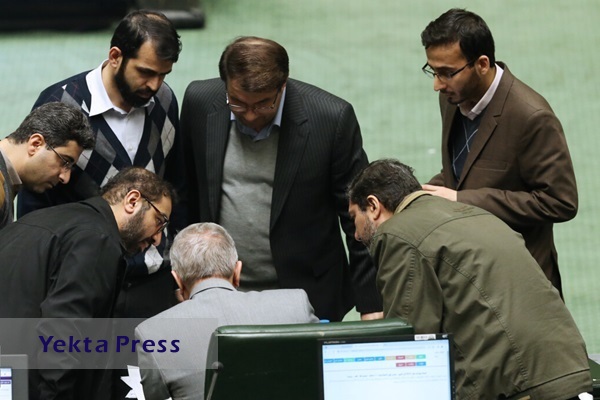 سلیمی:نظر مجمع تشخیص در مورد بودجه به زودی اعلام می‌شود