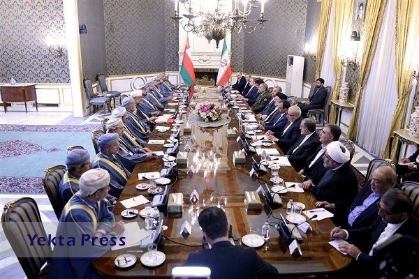 آیت‌الله رئیسی: روابط ایران و عمان از مرحله تجاری به سرمایه‌گذاری ارتقا یافته است