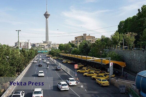 تهران خُن/بارش باران در ۱۰ استان