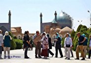 ورود اولین گروه گردشگران روسی بدون روادید به ایران