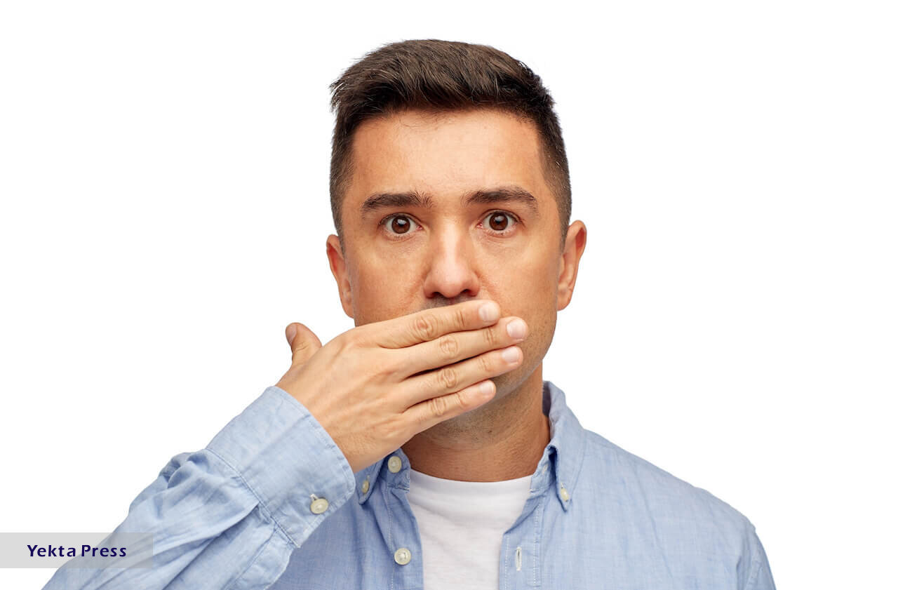 علت بوی بدن دهان در صبح چیست؟