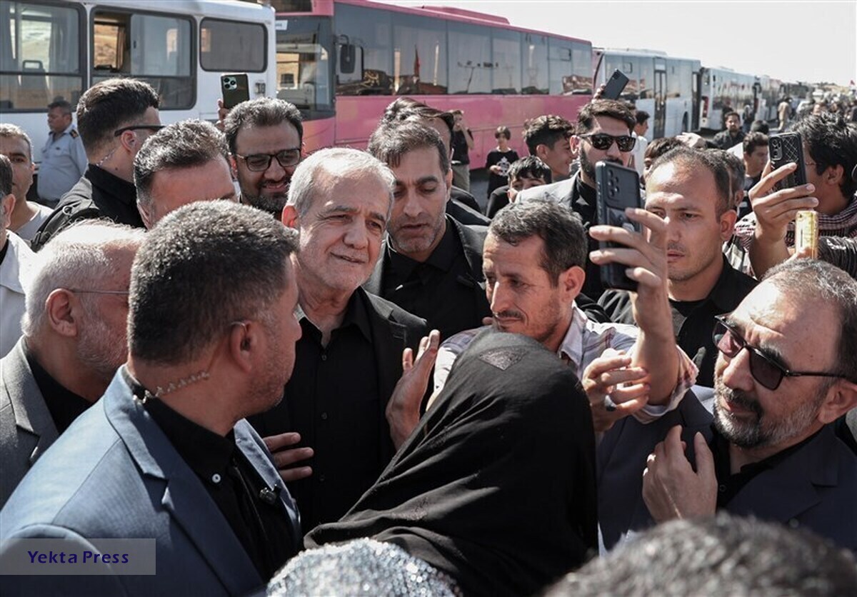 حضور ایی ۲۲ بهمن