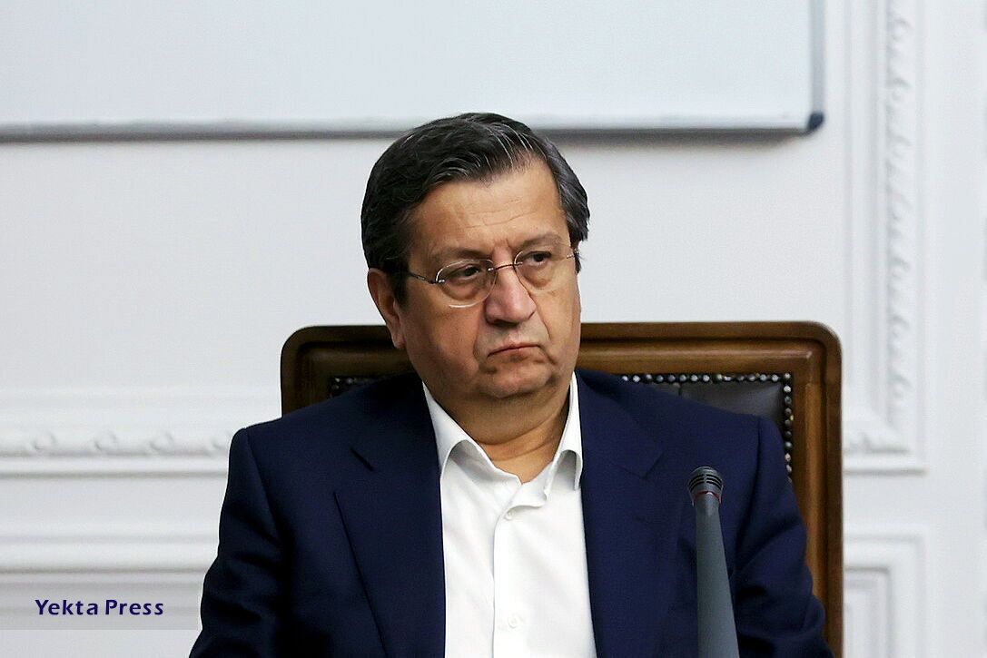همتی: به نمایندگان مجلس شورای اسلامی پاسخ می دهم