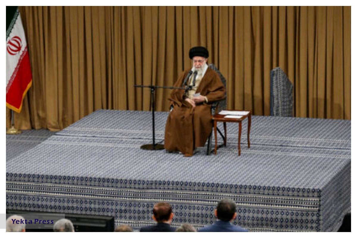 دیدار مسئولان نظام و سفرای کشورهای اسلامی با رهبر انقلاب