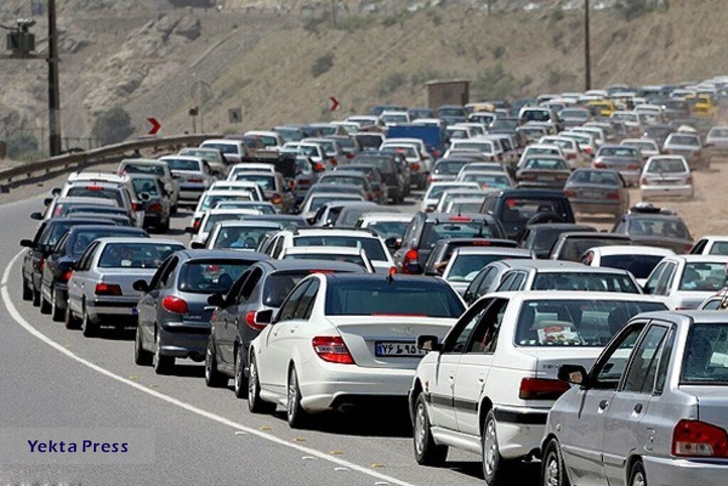 کندوان یکطرفه شد | ترافیک سنگین خودرو‌ها به سمت شمال