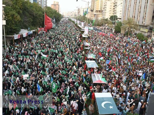 تظاهرات بزرگ همبستگی با فلسطین در کراچی پاکستان