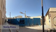 جرثقیل عظیم‌الجثه در بافت تاریخی شیراز!
