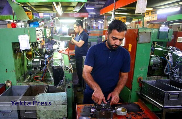 یک مقام مسئول کارگری:دولت لایحه امنیت شغلی را به مجلس بفرستد