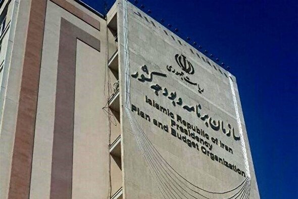 تداوم توسعه زیرساختهای آب و برق تهران با وجود تحریمها و کمبود منابع
