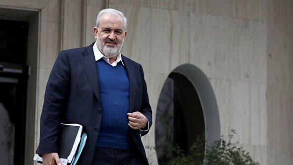 امضای 110 نفر از نمایندگان مجلس طرح استیضاح وزیر نیرو/ماندن او به صلاح دولت نیست